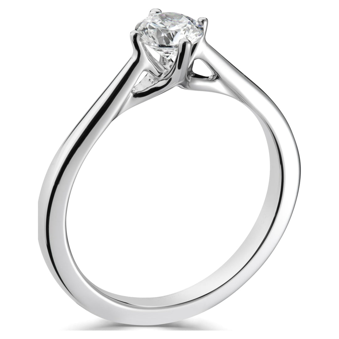 Ring (United Kingdom Size Not sure)